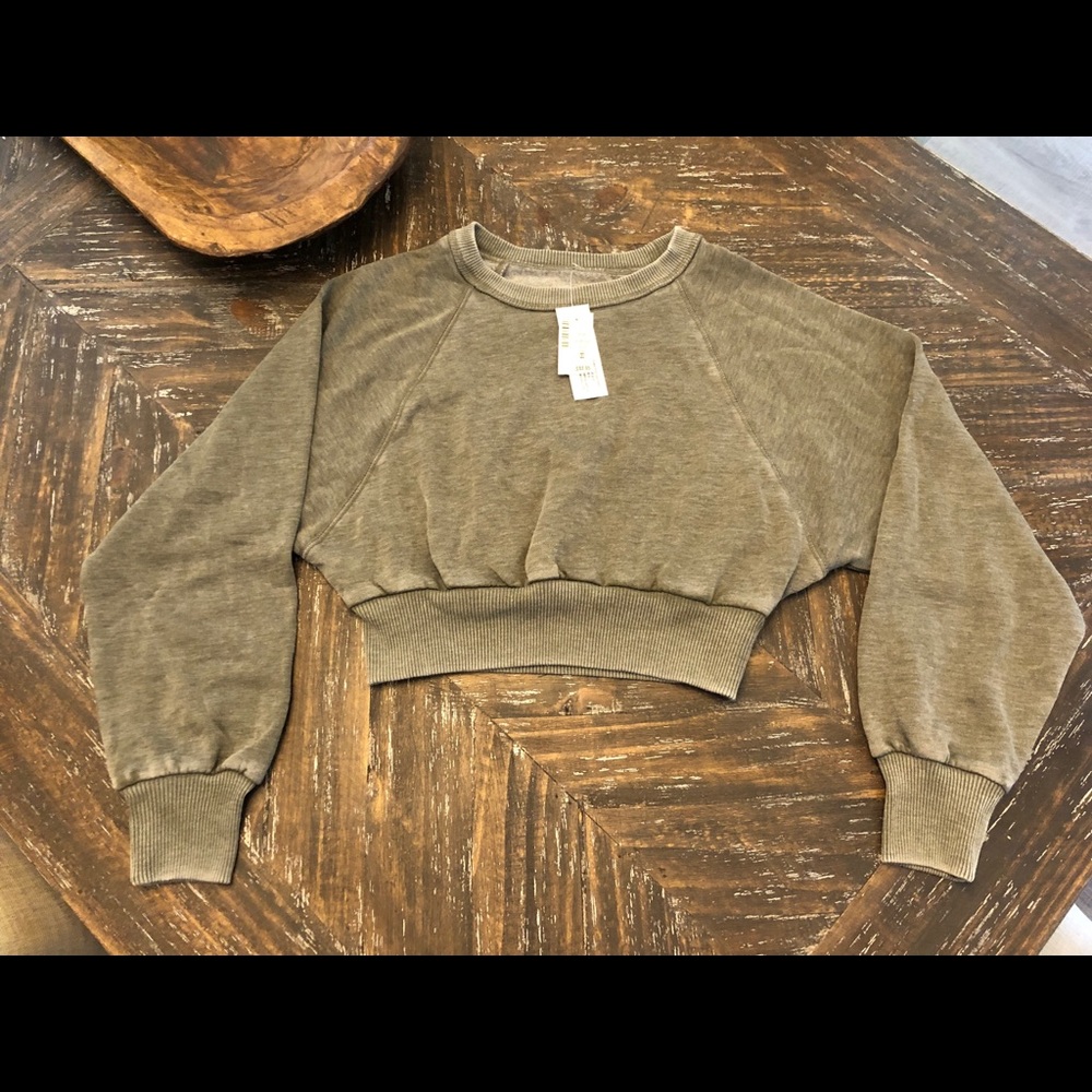 AERO Cropped long sleeve